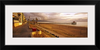 Beach at dusk, Manhattan Beach, Los Angeles County, California