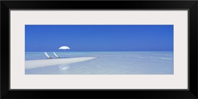 Beach Scene, Digufinolhu, Maldives