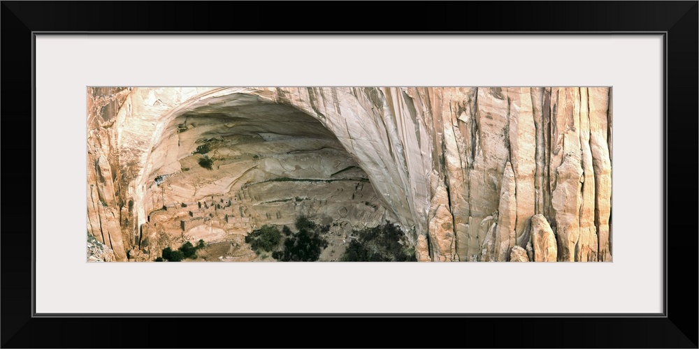 Betatakin cliff dwelling ruins, South Fork Laguna Canyon, Navajo National Monument, Arizona, USA.