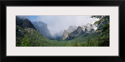 Bridal Veil Falls & El Capitan Yosemite National Park CA