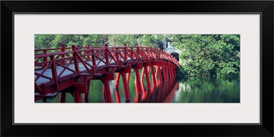 Bridge Hoan Kiem Lake Hanoi Vietnam