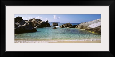 British Virgin Islands, Virgin Gorda, Rock on the beach