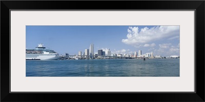 Buildings on the waterfront, Biscayne Bay, Miami, Florida