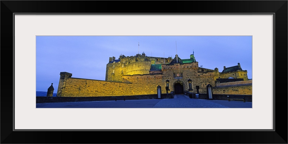 Castle lit up at dusk, Edinburgh Castle, Edinburgh, Scotland