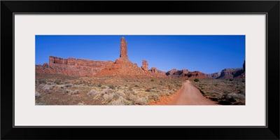 Desert Road Valley of the Gods UT