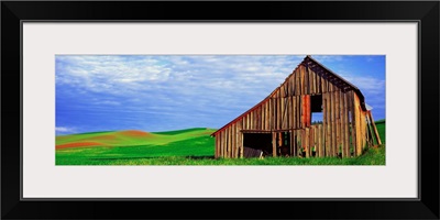 Dilapidated barn in a farm, Palouse, Whitman County, Washington State