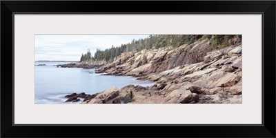 Maine, Mount Desert Island, Acadia National Park, Rock formation on Granite coastline