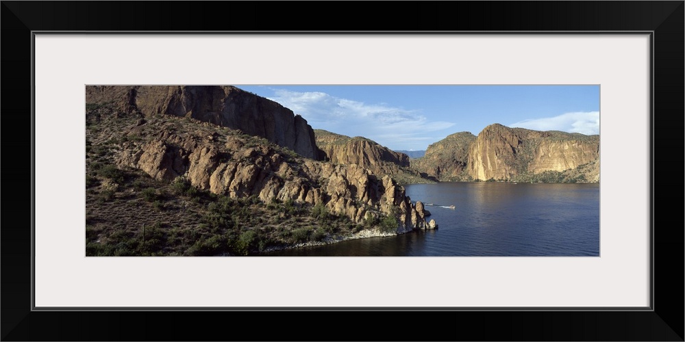 Mountain at the lakeside, Canyon Lake, Arizona