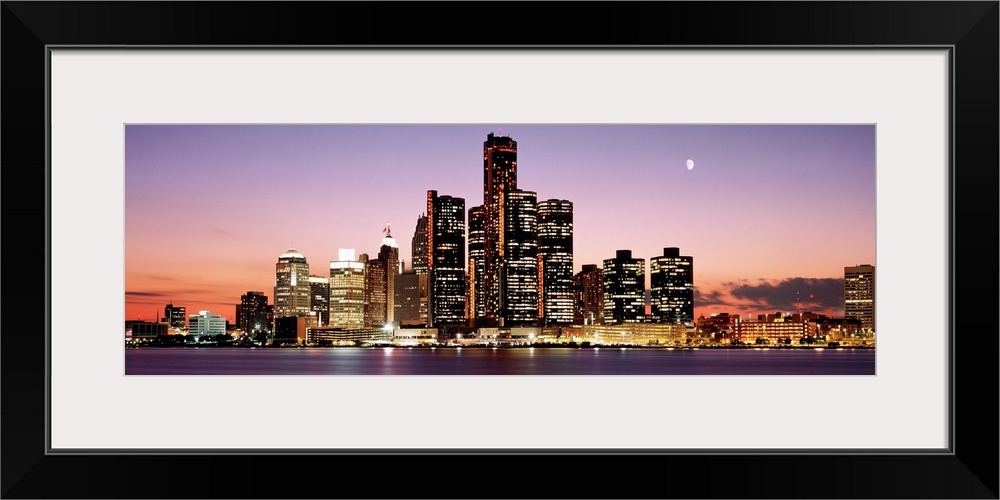 Panoramic skyline of downtown Detroit at sundown.