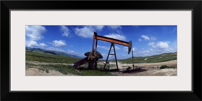 Oil drill on a landscape, Taft, Kern County, California