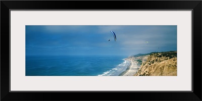 Paragliders over the coast La Jolla San Diego California