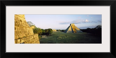 Pyramids at an archaeological site, Chichen Itza, Yucatan, Mexico