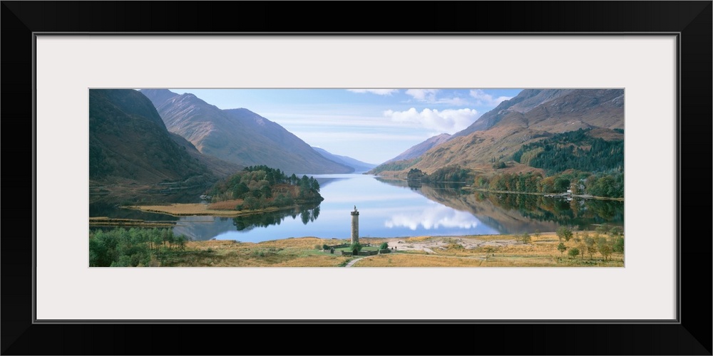 Scotland, Highlands, Loch Shiel Glenfinnan Monument, Reflection of cloud in the lake