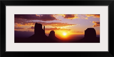 Silhouette of buttes at sunset, Monument Valley, Utah