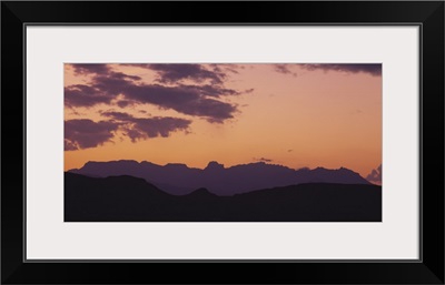 Silhouette of mountain ranges, Chisos Mountains, Big Bend National Park, Texas