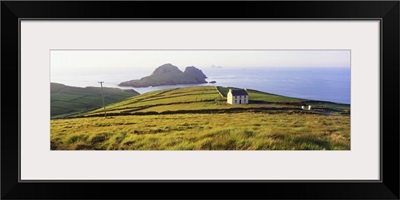 Skellings & Puffin Islands County Kerry Ireland