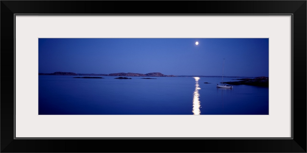 Sweden, Bohuslan, night, full moon