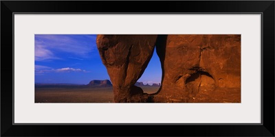 Teardrop Window Monument Valley AZ