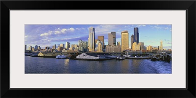 This is the skyline and harbor of Seattle, Washington