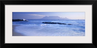 Tide on the beach, Table Mountain, South Africa