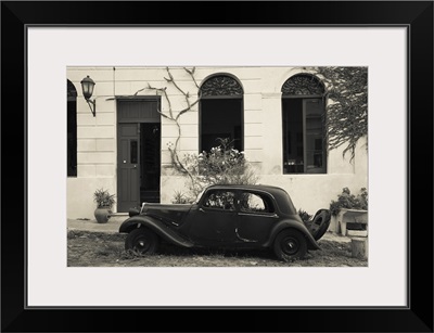 Vintage car parked in front of a house, Calle De Portugal, Colonia Del Sacramento, Uruguay
