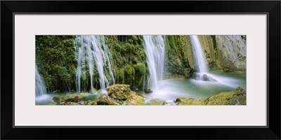 Water falling on rocks, Limekiln Falls, Limekiln Campground, Big Sur, California