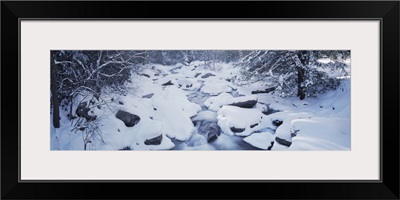 West Virginia, Babcock State Park, Stream of water flowing in snowcapped forest