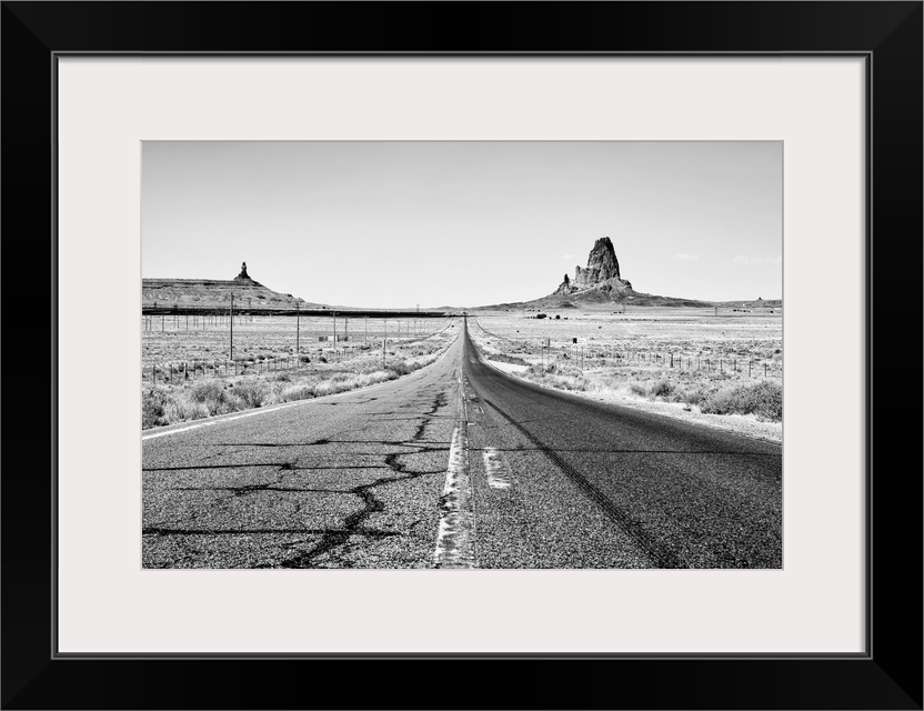 From Tucson to Monument Valley, discover this fabulous new series of photos taken under the watchful eye of Philippe Hugon...