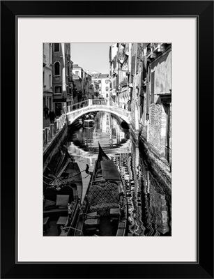 Black Venice - City Of Bridges