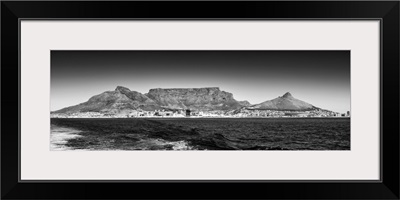 Table Mountain - Cape Town Black and White