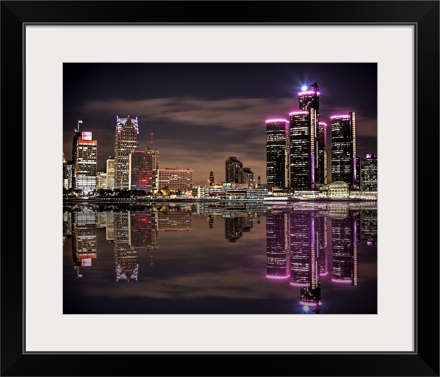 The Detroit skyline as seen from Windsor at night.