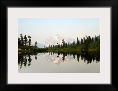 Mt. Shuksan, Picture Lake, Cascades Washington, USA