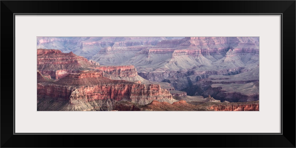 Panoramic view of canyon from Grandview Point in Grand Canyon National Park, Arizona.