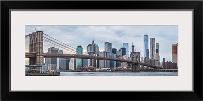 Panoramic View Of New York City Skyline With Brooklyn Bridge