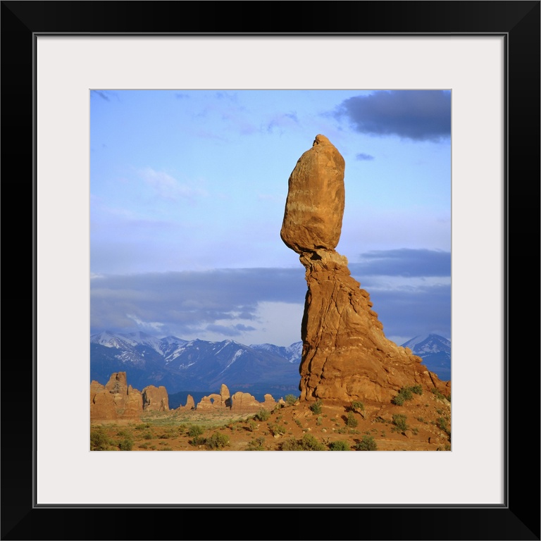 Balanced Rock, Arches National Park, Utah