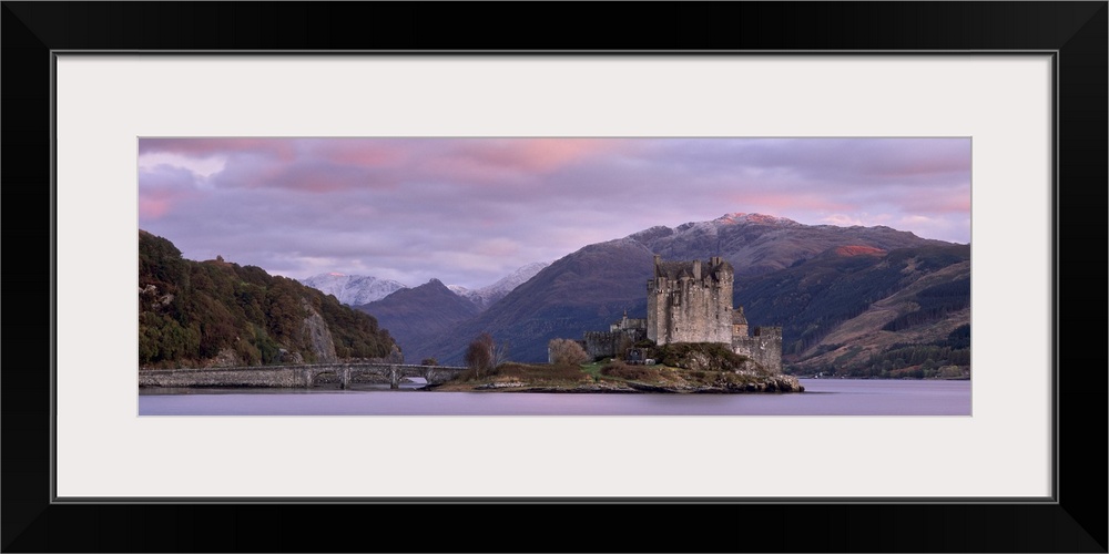 Eilean Donan Castle, Dornie, Lochalsh, Highland region, Scotland, UK