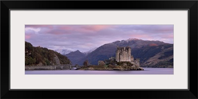 Eilean Donan Castle, Dornie, Lochalsh, Highland region, Scotland, UK