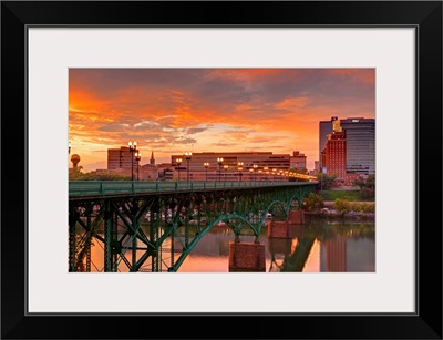 Gay Street Bridge and Tennessee River, Knoxville, Tennessee, USA
