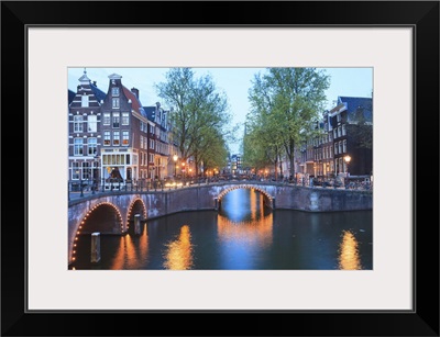 Keizersgracht and Leidsegracht canals at dusk, Amsterdam, Netherlands