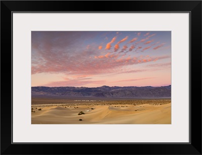 Mesquite Flat Sand Dunes At Sunsrise, Death Valley National Park, California