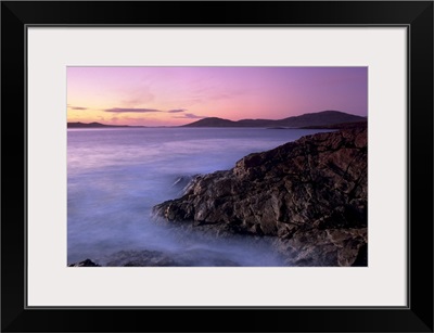 Sunset over Sound of Taransay, west coast of South Harris, Outer Hebrides, Scotland