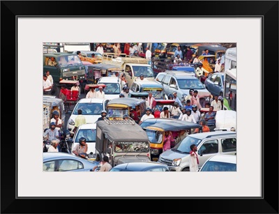 Traffic Congestion And Street Life In The City Of Jaipur, Rajasthan, India