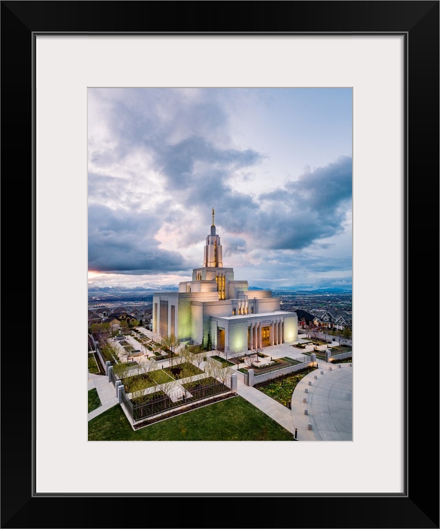 The Draper Utah Temple was dedicated in 2006 by Gordon Hinckley and again in 2009 by Thomas Monson. The temple itself cont...