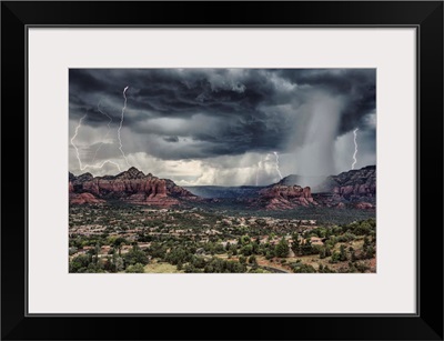 Lightning storm over Sedona, Arizona