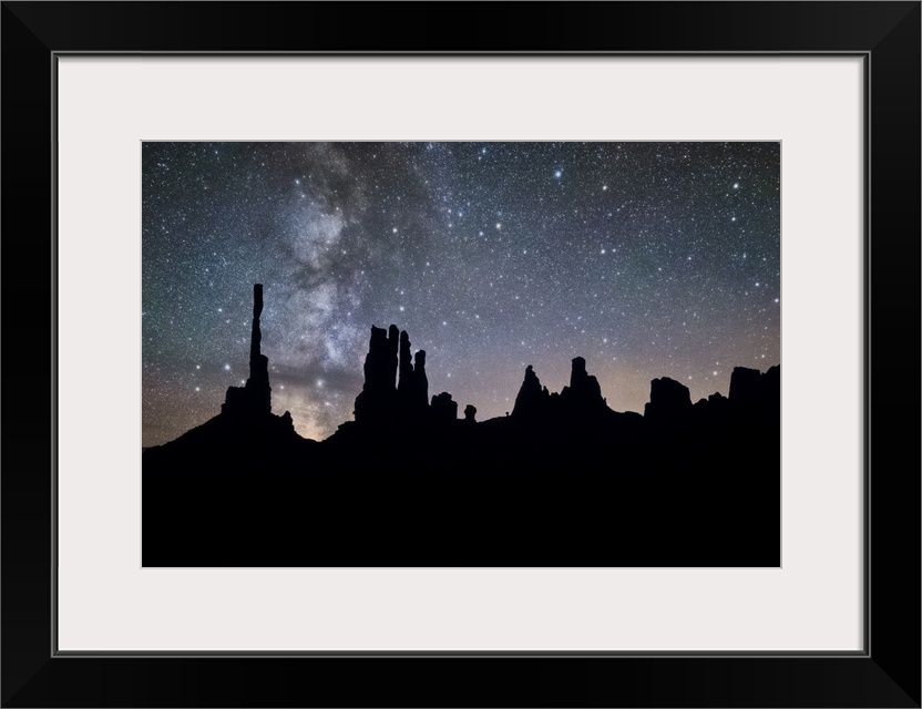 Milky Way over Totem Pole in Monument Valley, Utah