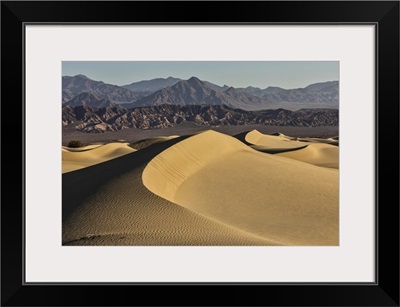 Sunrise over the Mesquite Sand Dunes in Death Valley National Park