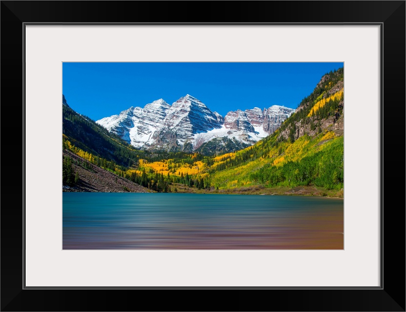 Maroon Bells in Autumn, Colorado.