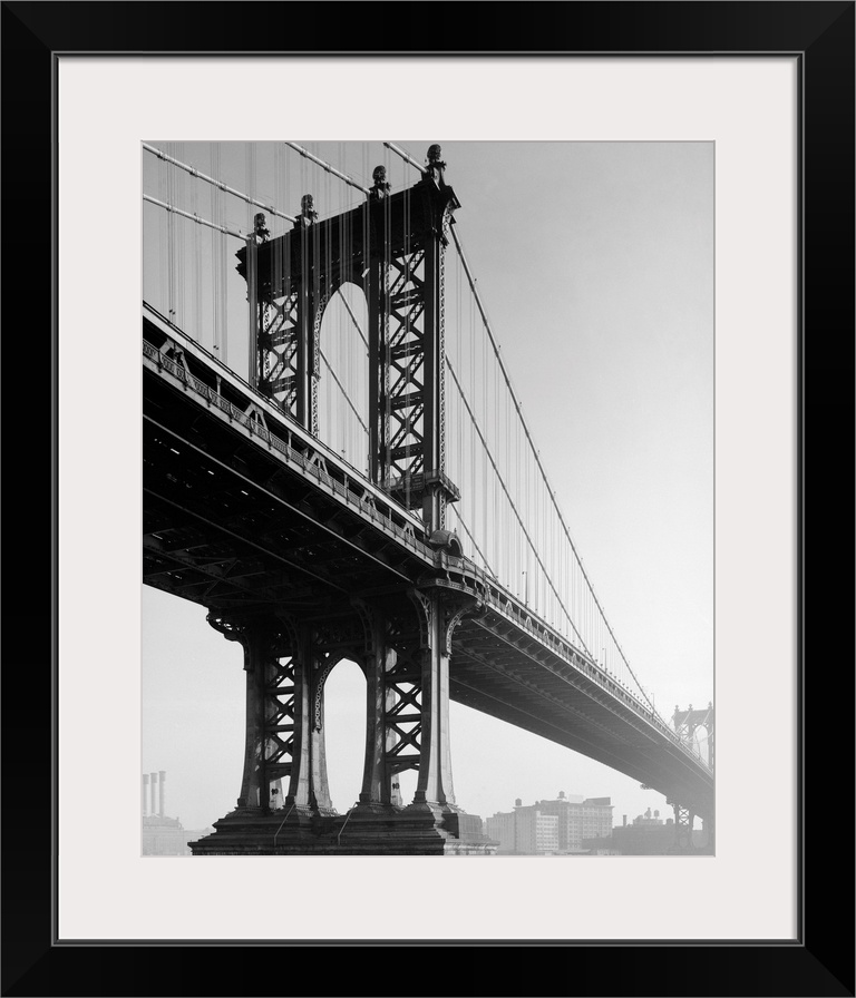 A view of the Manhattan Bridge, looking towards Brooklyn. Photograph, 1979.