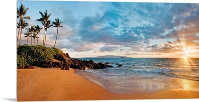 Hawaii, Maui, Makena, Secret Beach At Sunset