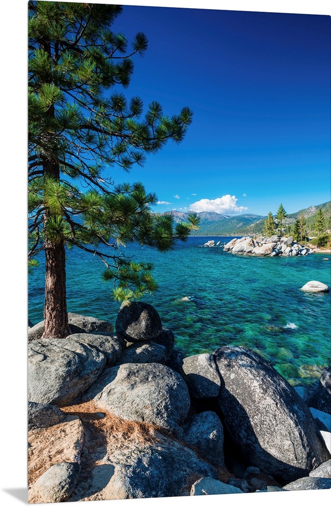 Boulders and cove at Sand Harbor State Park, Lake Tahoe, Nevada USA.